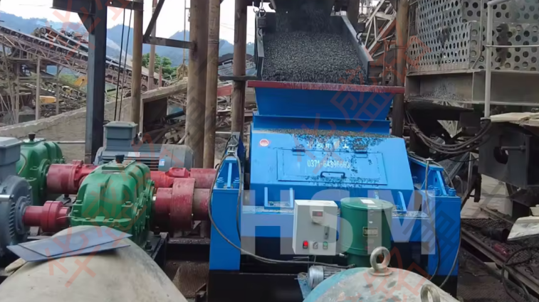 錫礦石破碎機(jī) 錫礦石破碎機(jī)